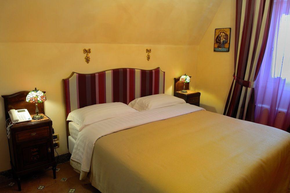 Dorata Hotel 3*