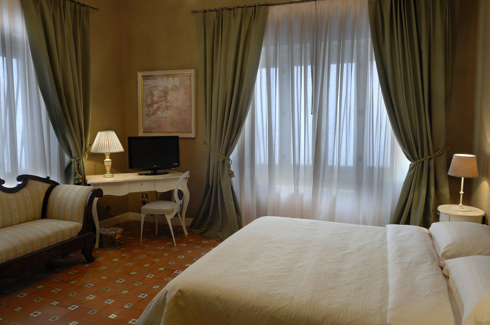 Hotel Dorata 3*